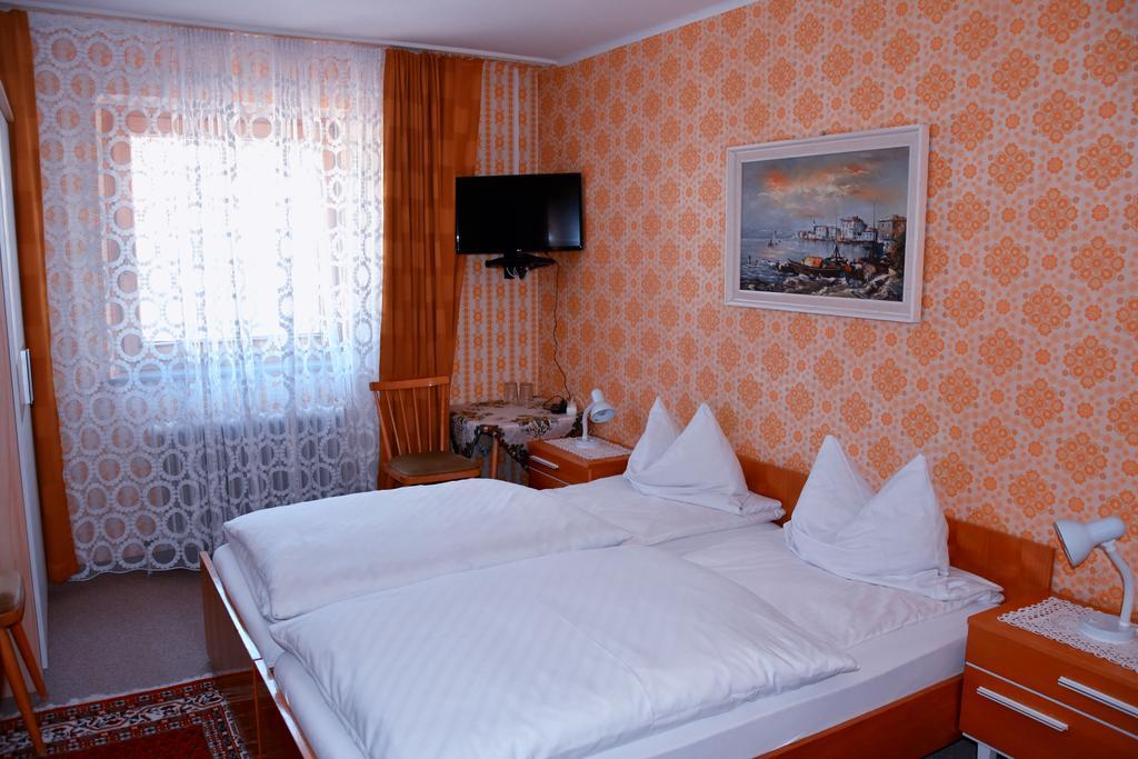 Privatzimmer Lasshofer 3*
